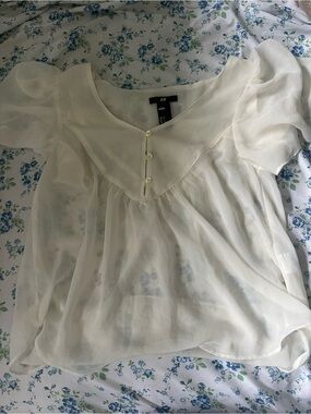 H&M Cream Sheer Puff-Sleeve Blouse with Button Front
